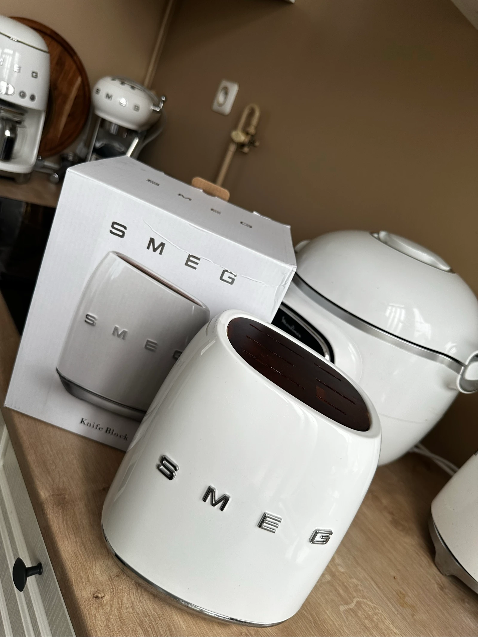 Bloco Smeg – photo 2